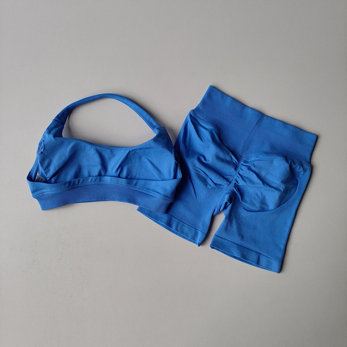 Ensemble 2 pièces dos nu + short