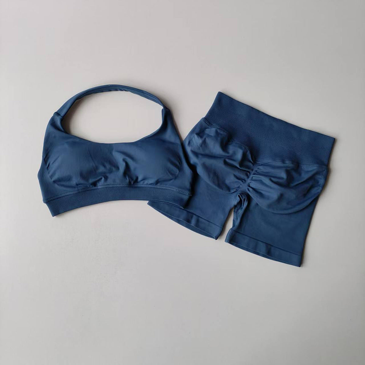 Ensemble 2 pièces dos nu + short