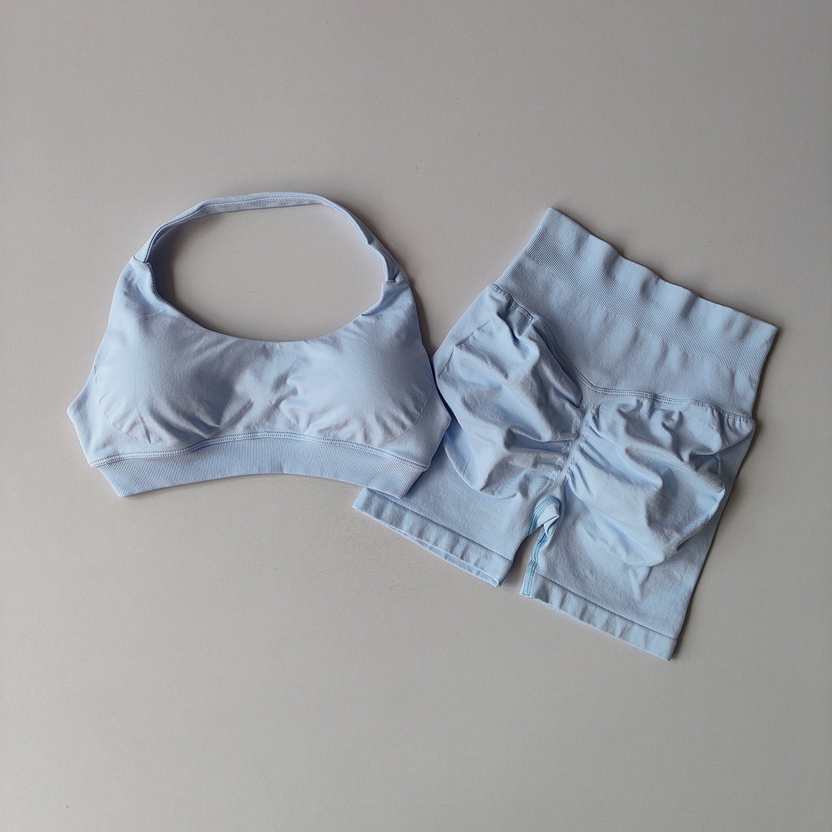 Ensemble 2 pièces dos nu + short